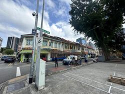 Lembu Road (D8), Shop House #472445911